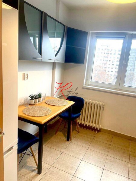 Teiul Doamnei Vanzare apartament 2 camere bloc / dupa 1980